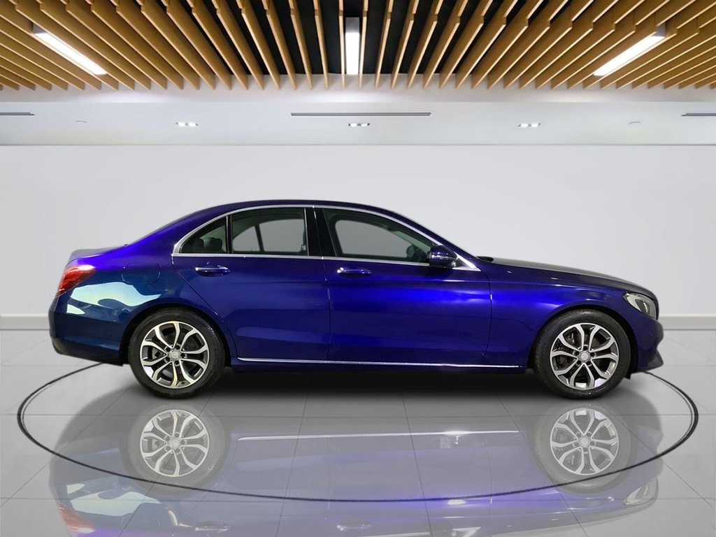 Used Mercedes-Benz C Class 2016 for sale - 76670652: Photo 8