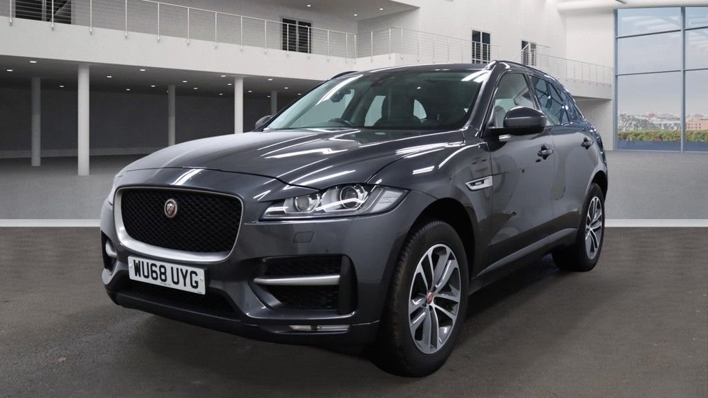 Used Jaguar F-Pace 2018 for sale - 76900999: Photo 8