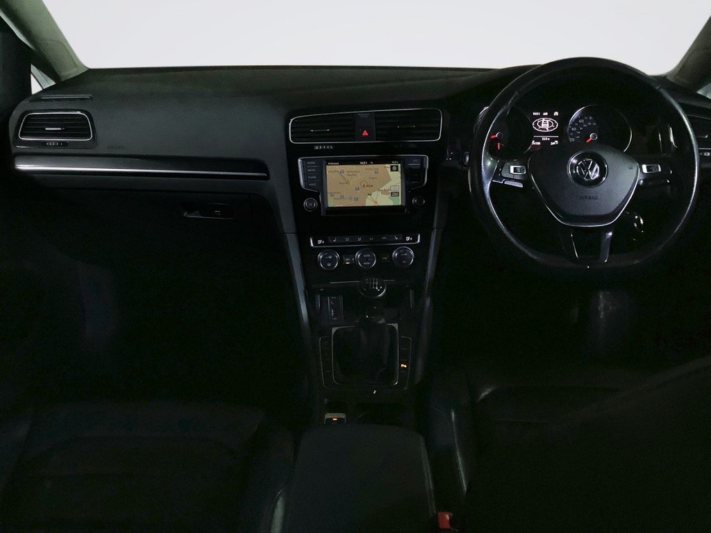 Used Volkswagen Golf 2016 for sale - 76528707: Photo 3