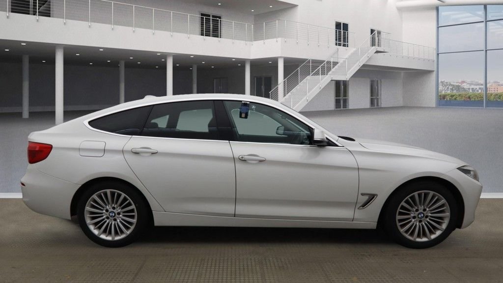 Used BMW 3 Series 2017 for sale - 76803769: Photo 5