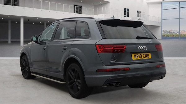 Used Audi Q7 2019 for sale - 76345371: Photo 3