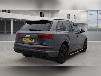 Used Audi Q7 2019 for sale - 76345371: Photo 4