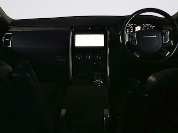 Used Land Rover Discovery 2018 for sale - 76256059: Photo 3