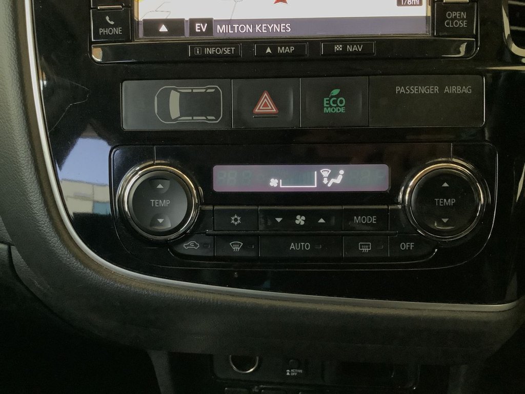 Used Mitsubishi Outlander 2015 for sale - 78123986: Photo 21