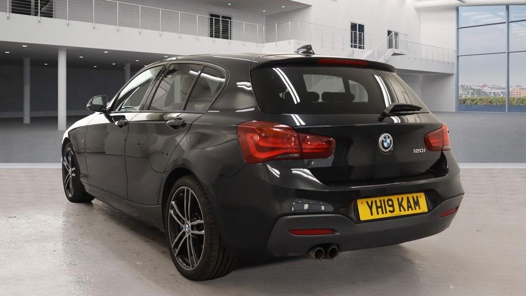 Used BMW 1 Series 2019 for sale - 76367858: Photo 3