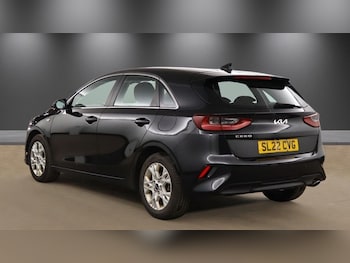 Used Kia Ceed 2022 for sale - 78672585: Photo