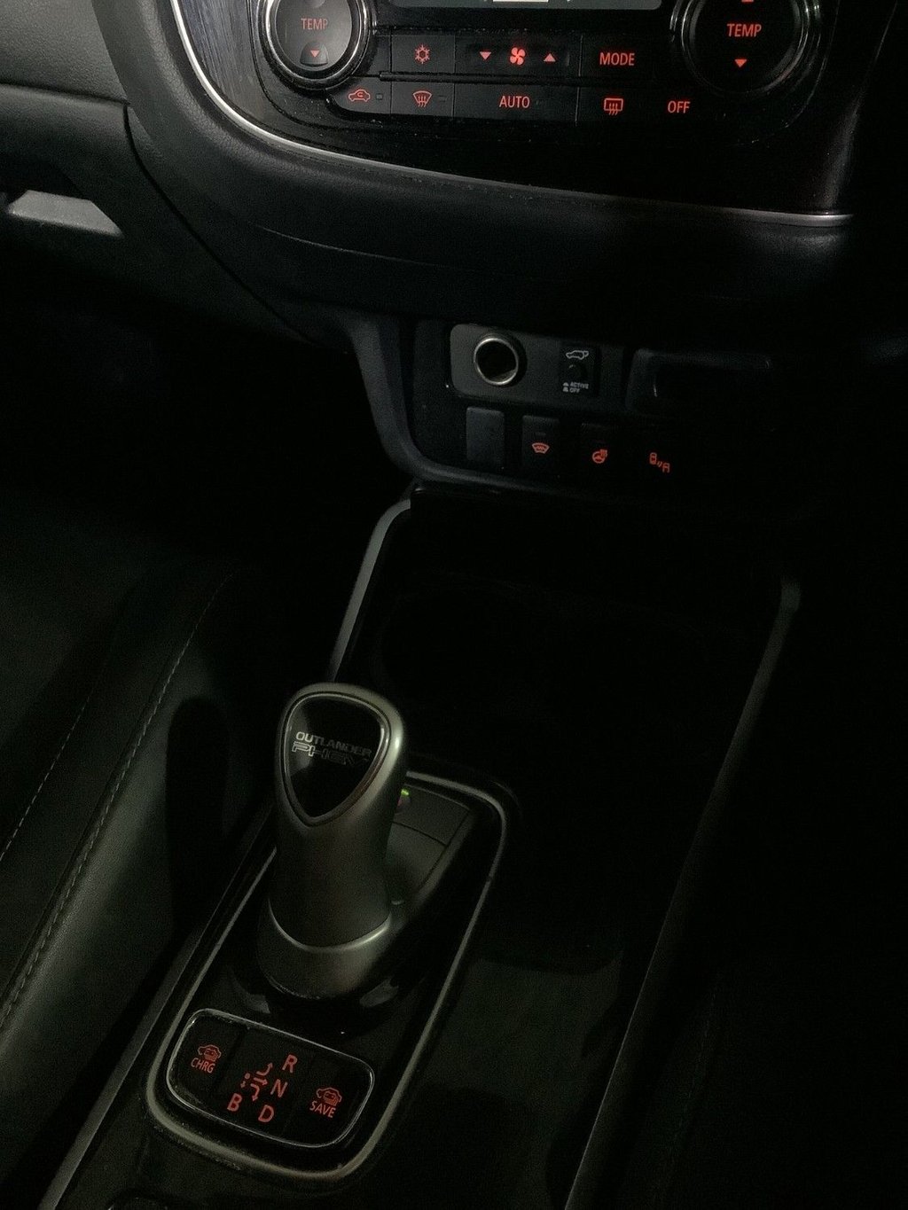 Used Mitsubishi Outlander 2018 for sale - 76867210: Photo 24