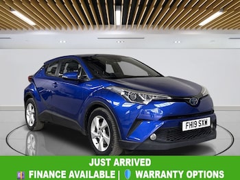 Used Toyota C-HR 2019 for sale - 78658103: Photo