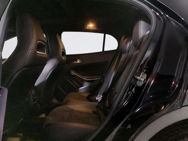 Used Mercedes-Benz GLA 2015 for sale - 76291135: Photo 13