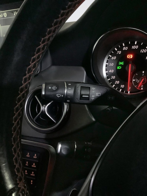 Used Mercedes-Benz GLA 2015 for sale - 76291135: Photo 20