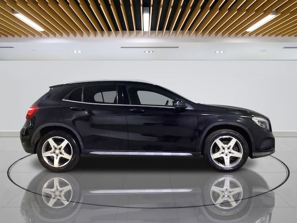 Used Mercedes-Benz GLA 2015 for sale - 76291135: Photo 9