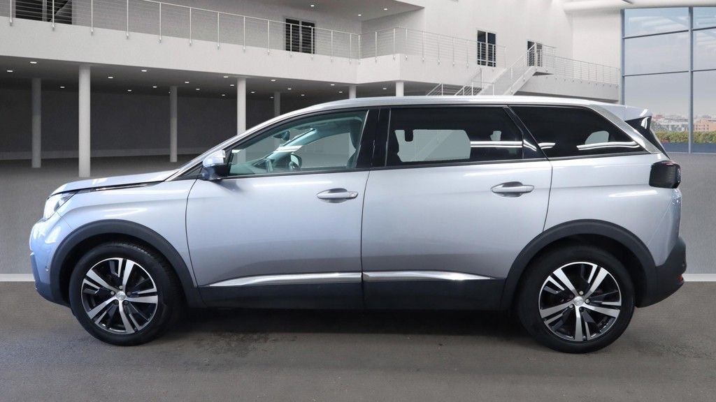 Used Peugeot 5008 2020 for sale - 77609190: Photo 12