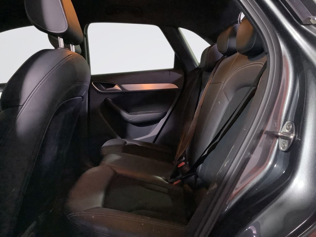 Used Audi Q3 2018 for sale - 76454104: Photo 13