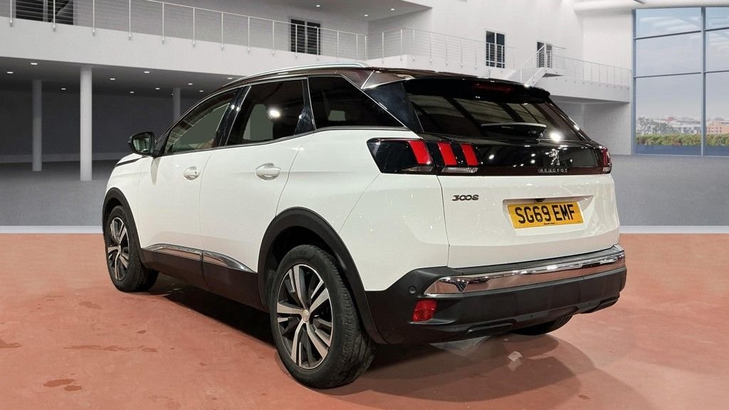 Used Peugeot 3008 2019 for sale - 76501003: Photo 3