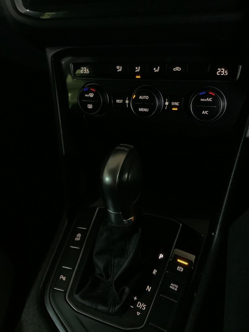 Used Volkswagen Tiguan 2018 for sale - 76595985: Photo 24