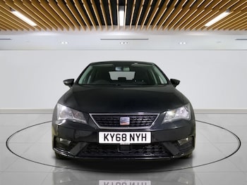 Used SEAT Leon 2018 for sale - 76202619: Photo 2