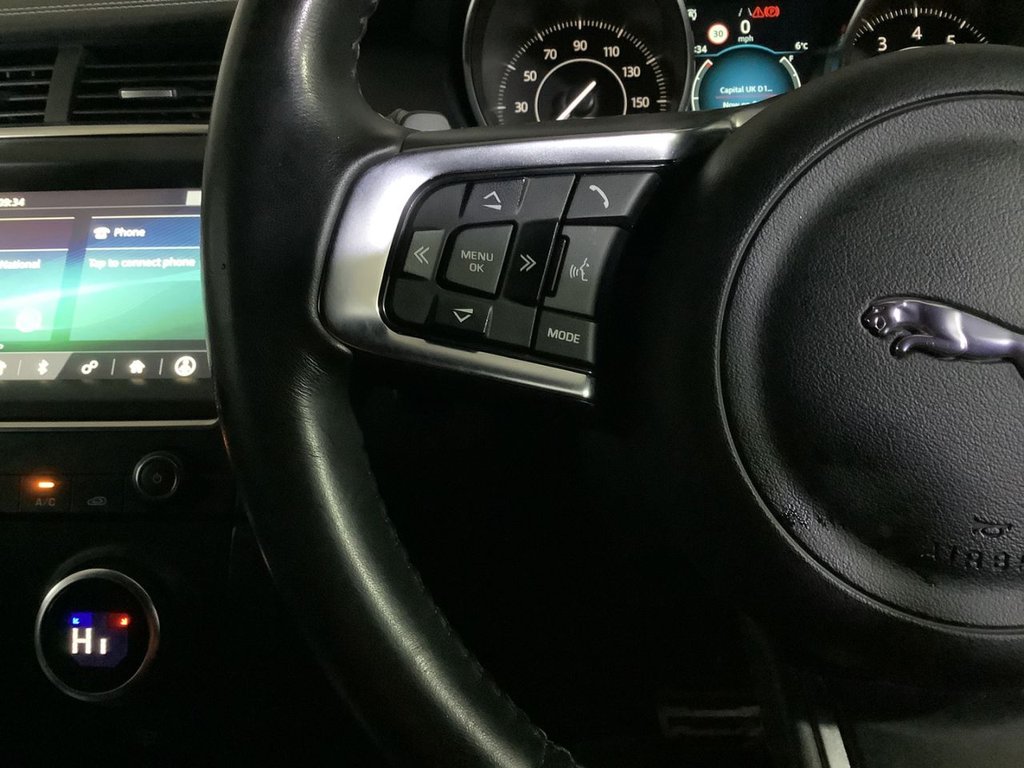 Used Jaguar E-Pace 2019 for sale - 77990677: Photo 17