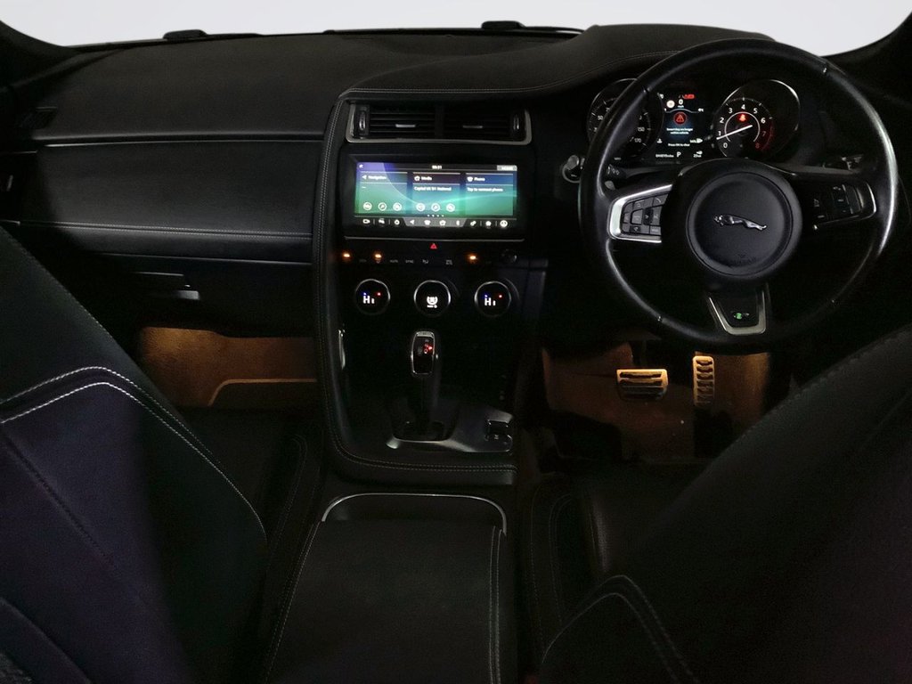 Used Jaguar E-Pace 2019 for sale - 77990677: Photo 3