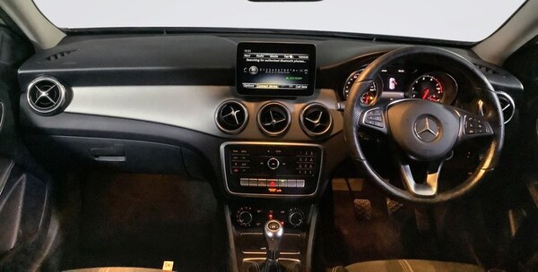 Used Mercedes-Benz GLA 2018 for sale - 76029575: Photo 3