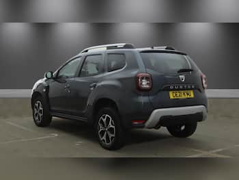Used Dacia Duster 2021 for sale - 79647992: Photo