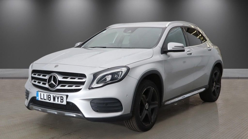 Used Mercedes-Benz GLA 2018 for sale - 78212832: Photo 2