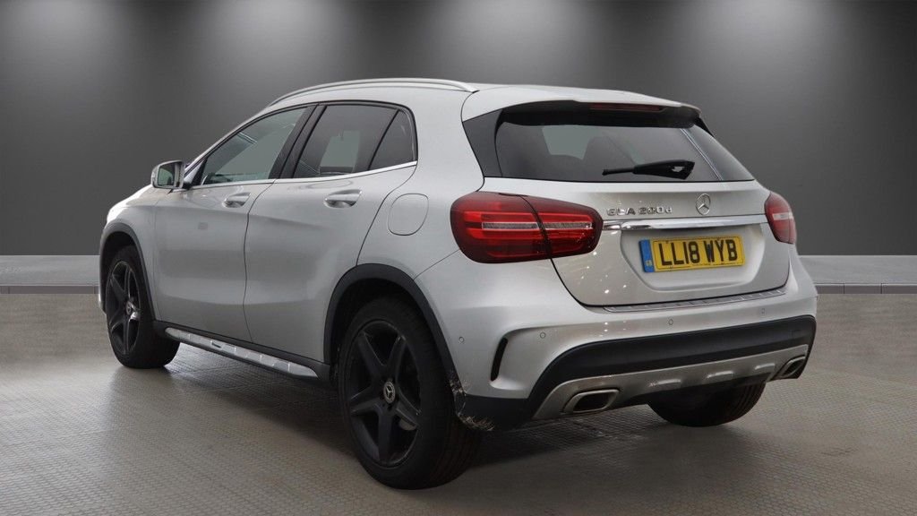 Used Mercedes-Benz GLA 2018 for sale - 78212832: Photo 3