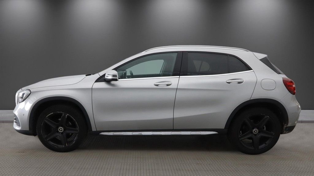 Used Mercedes-Benz GLA 2018 for sale - 78212832: Photo 6