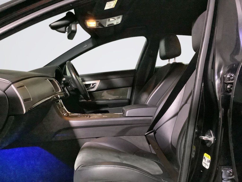 Used Jaguar XF 2015 for sale - 76333247: Photo 12