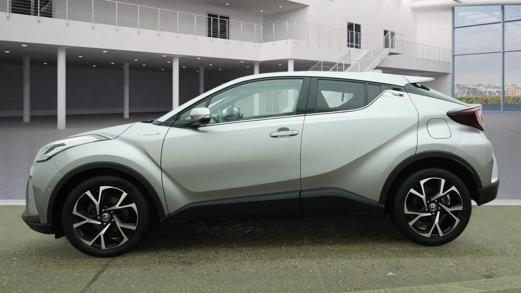 Used Toyota C-HR 2022 for sale - 77936681: Photo 12