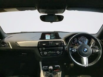 Used BMW 1 Series 2019 for sale - 79394470: Photo