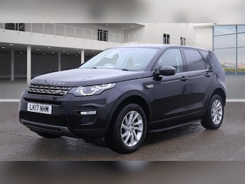 Used Land Rover Discovery Sport 2017 for sale - 76245344: Photo