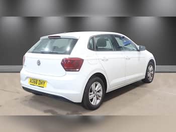 Used Volkswagen Polo 2018 for sale - 79643096: Photo