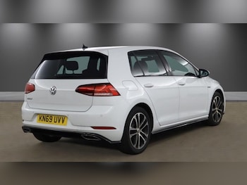 Used Volkswagen Golf 2019 for sale - 78943514: Photo