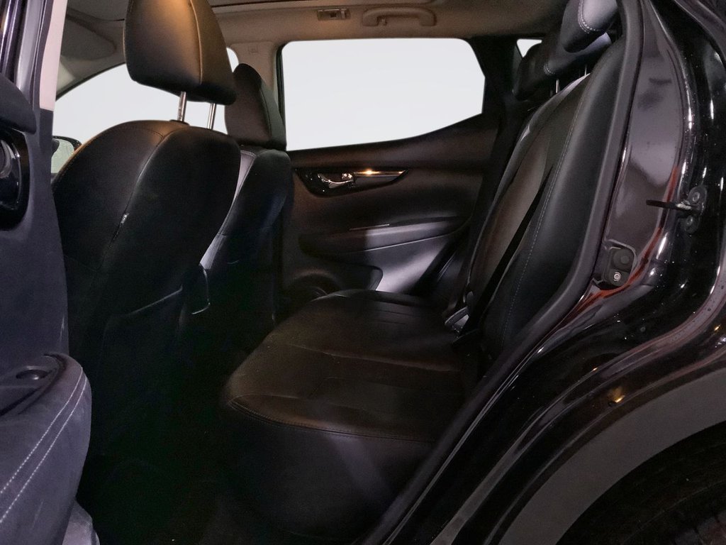 Used Nissan Qashqai 2017 for sale - 76439380: Photo 14