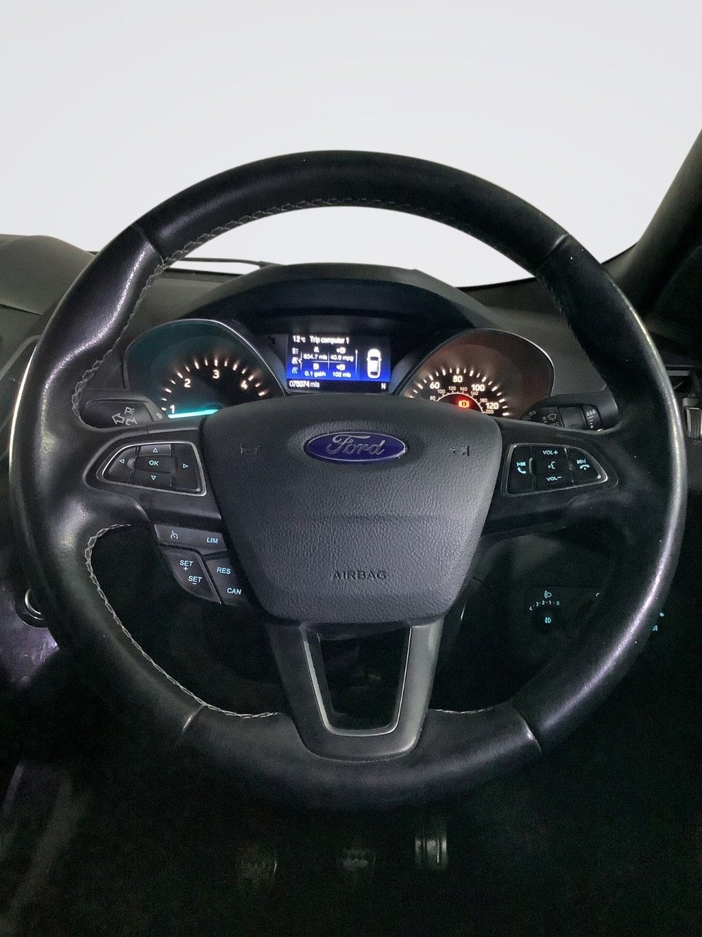 Used Ford Kuga 2017 for sale - 76333427: Photo 16