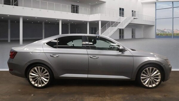 Used Skoda Superb 2018 for sale - 76286184: Photo 5