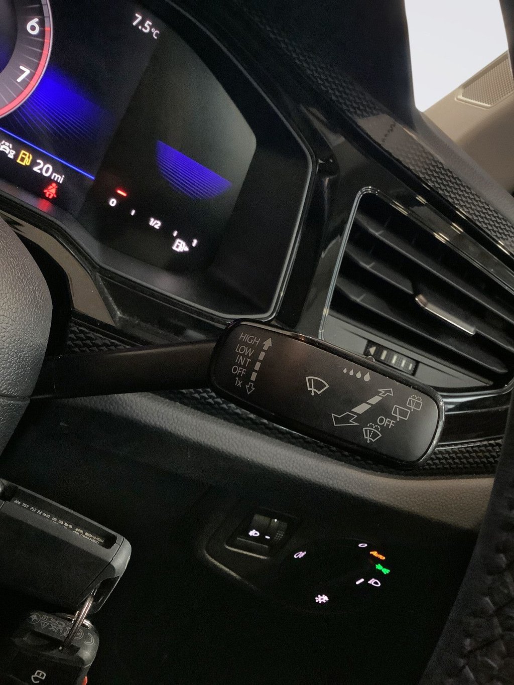 Used Volkswagen Polo 2023 for sale - 77904736: Photo 22