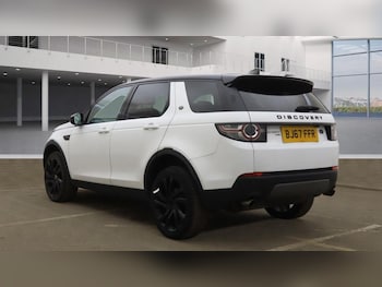 Used Land Rover Discovery Sport 2017 for sale - 76474645: Photo