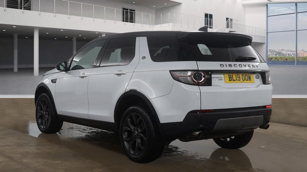 Used Land Rover Discovery Sport 2019 for sale - 77499238: Photo 3