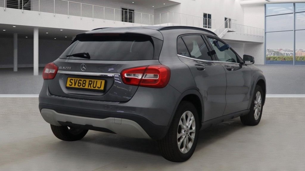 Used Mercedes-Benz GLA 2018 for sale - 77936706: Photo 10