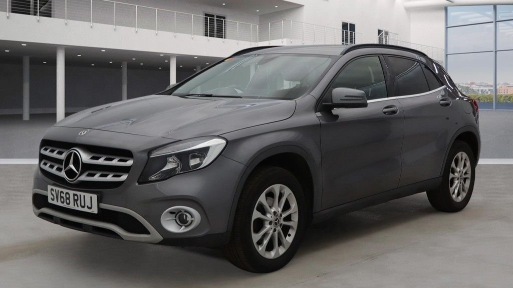 Used Mercedes-Benz GLA 2018 for sale - 77936706: Photo 8