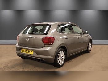 Used Volkswagen Polo 2018 for sale - 78117483: Photo