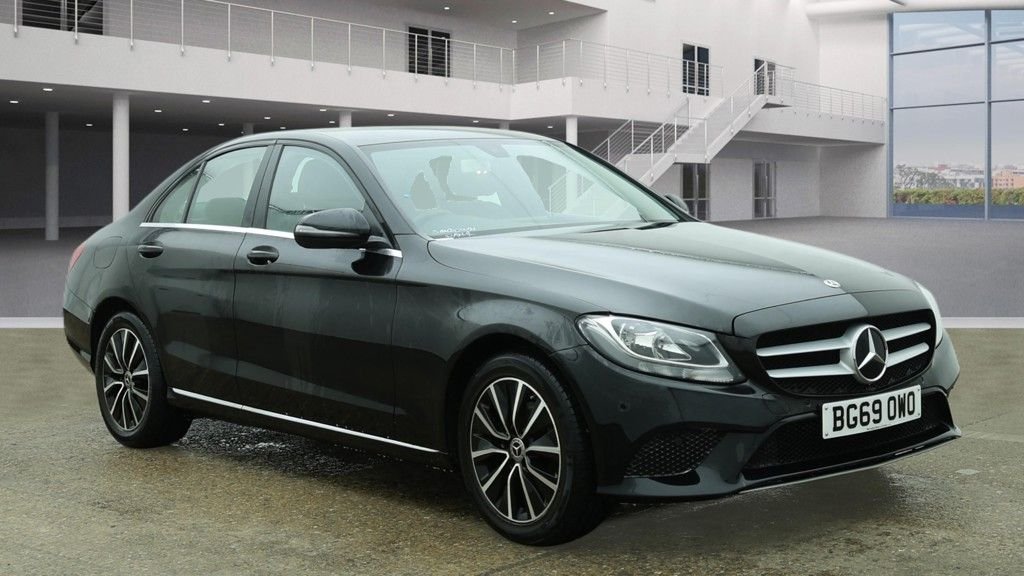 Used Mercedes-Benz C Class 2019 for sale - 77703741: Photo 3