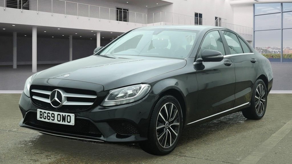 Used Mercedes-Benz C Class 2019 for sale - 77703741: Photo 4