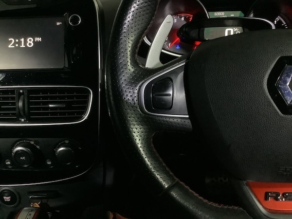 Used Renault Clio 2018 for sale - 76180123: Photo 17