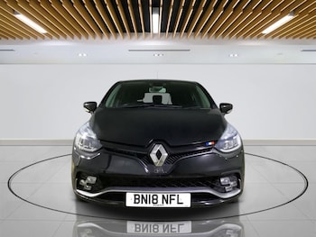 Used Renault Clio 2018 for sale - 76180123: Photo 2