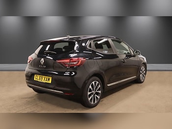 Used Renault Clio 2019 for sale - 78645603: Photo