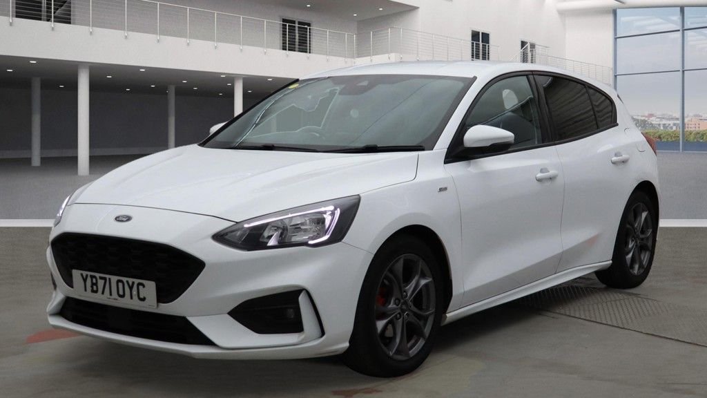 Used Ford Focus 2022 for sale - 76376133: Photo 2