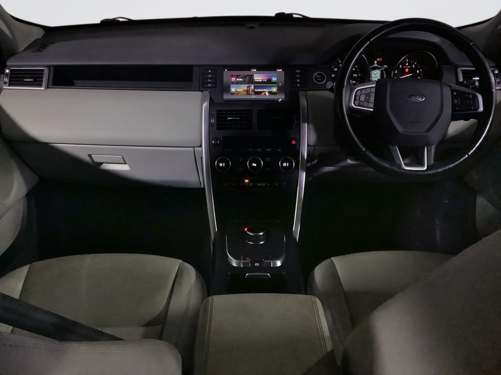 Used Land Rover Discovery Sport 2019 for sale - 77976400: Photo 3