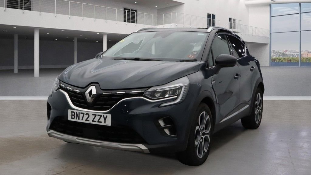 Used Renault Captur 2022 for sale - 76500997: Photo 2